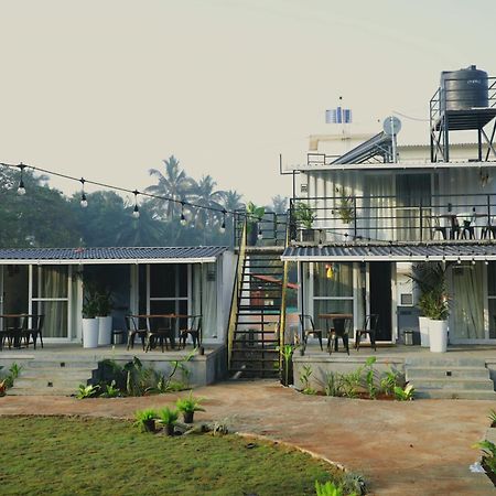 Out Of Box Living Kashid,Murud 外观 照片