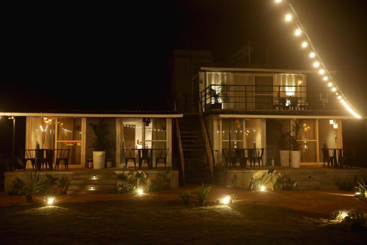 Out Of Box Living Kashid,Murud 外观 照片