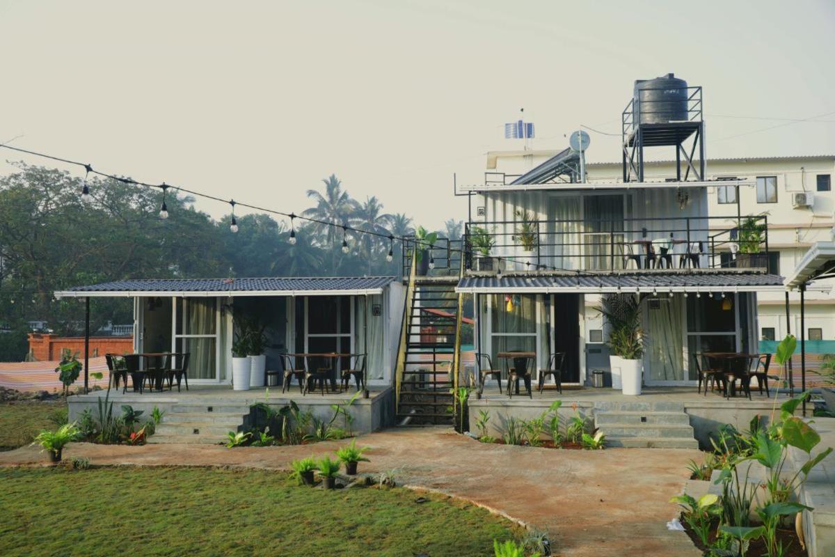 Out Of Box Living Kashid,Murud 外观 照片